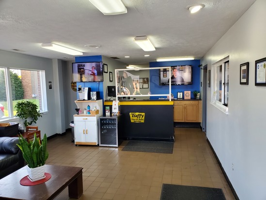 Tuffy Auto Service Center’s Certified Technicians Bloomington, Illinois Tuffy Auto Service Center’s Certified Technicians Bloomington, Illinois