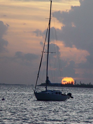 chartered sailboat trips florida