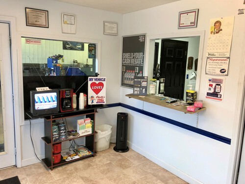 Charlie's Fast Lube Poplar Bluff Charlie's Fast Lube Poplar Bluff