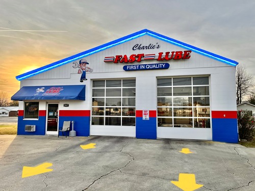 Charlie's Fast Lube Sikeston, MO - Oil Change Center